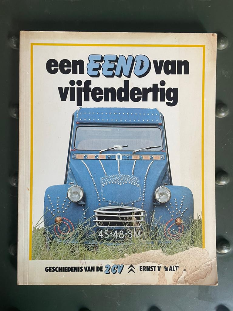 Een Eend van Vijfenveertig - Geschiedenis van de 2CV, Boeken, Auto's | Boeken, Ophalen, Gelezen, Citroën