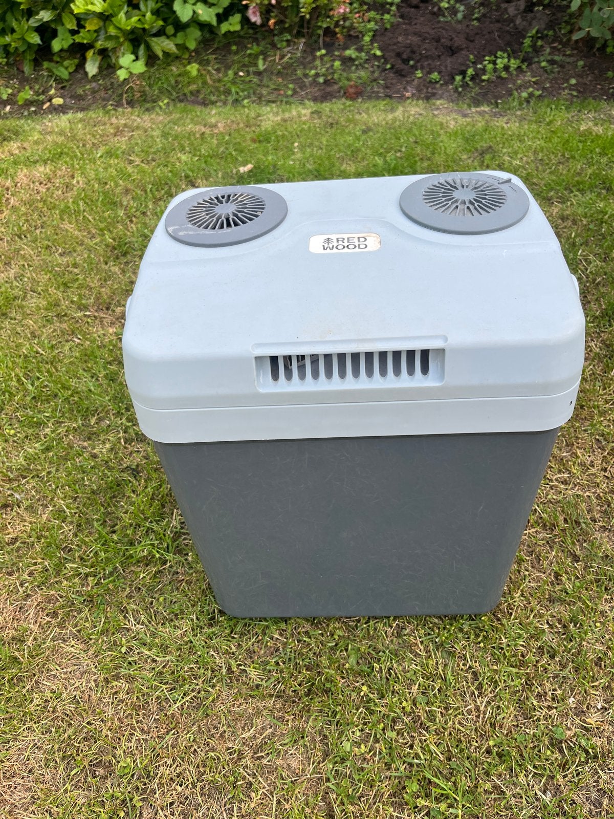 cstページ ≥ Vrijbuiter ABB-26X Thermoelektrische Koel- en Warmhoudbox 19