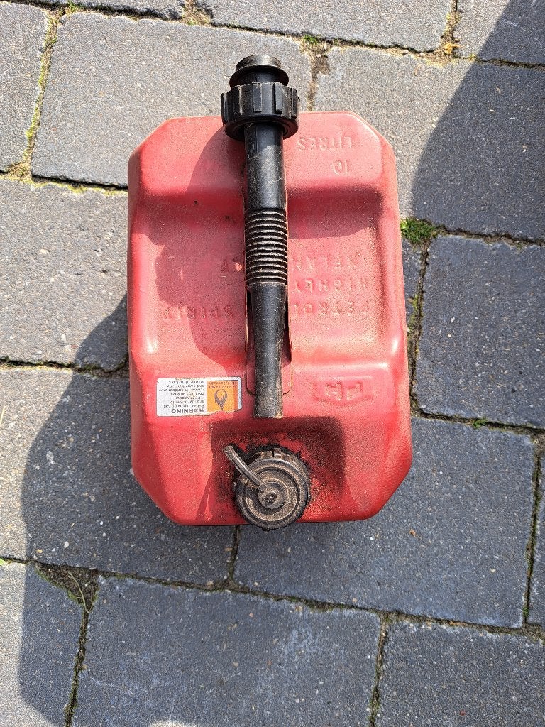Stalen benzinetank 10 liter aangeboden, Ophalen, Zo goed als nieuw, Motor en Techniek