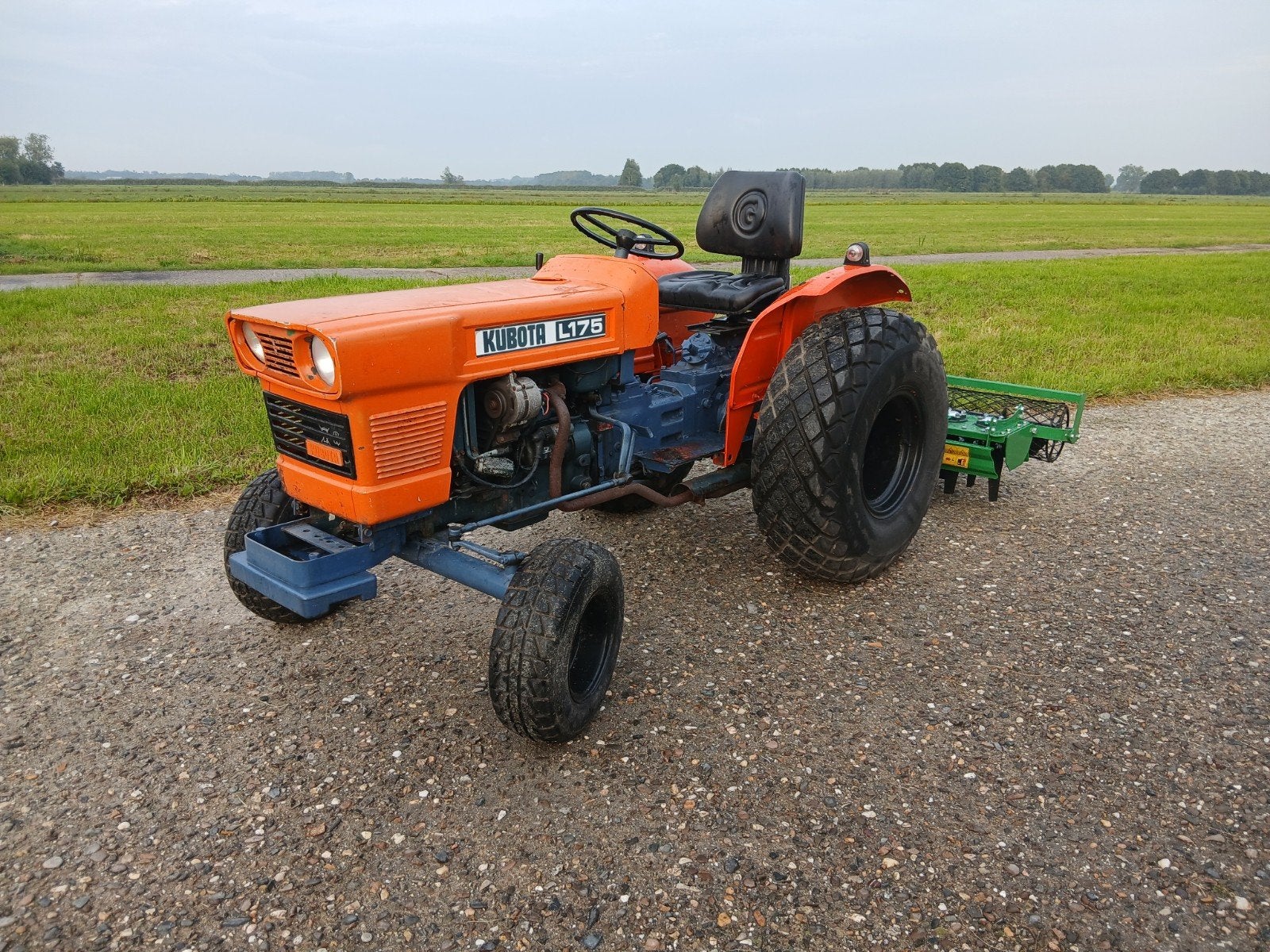 Kubota L 175 met mooie gazonbanden  met kenteken, Ophalen