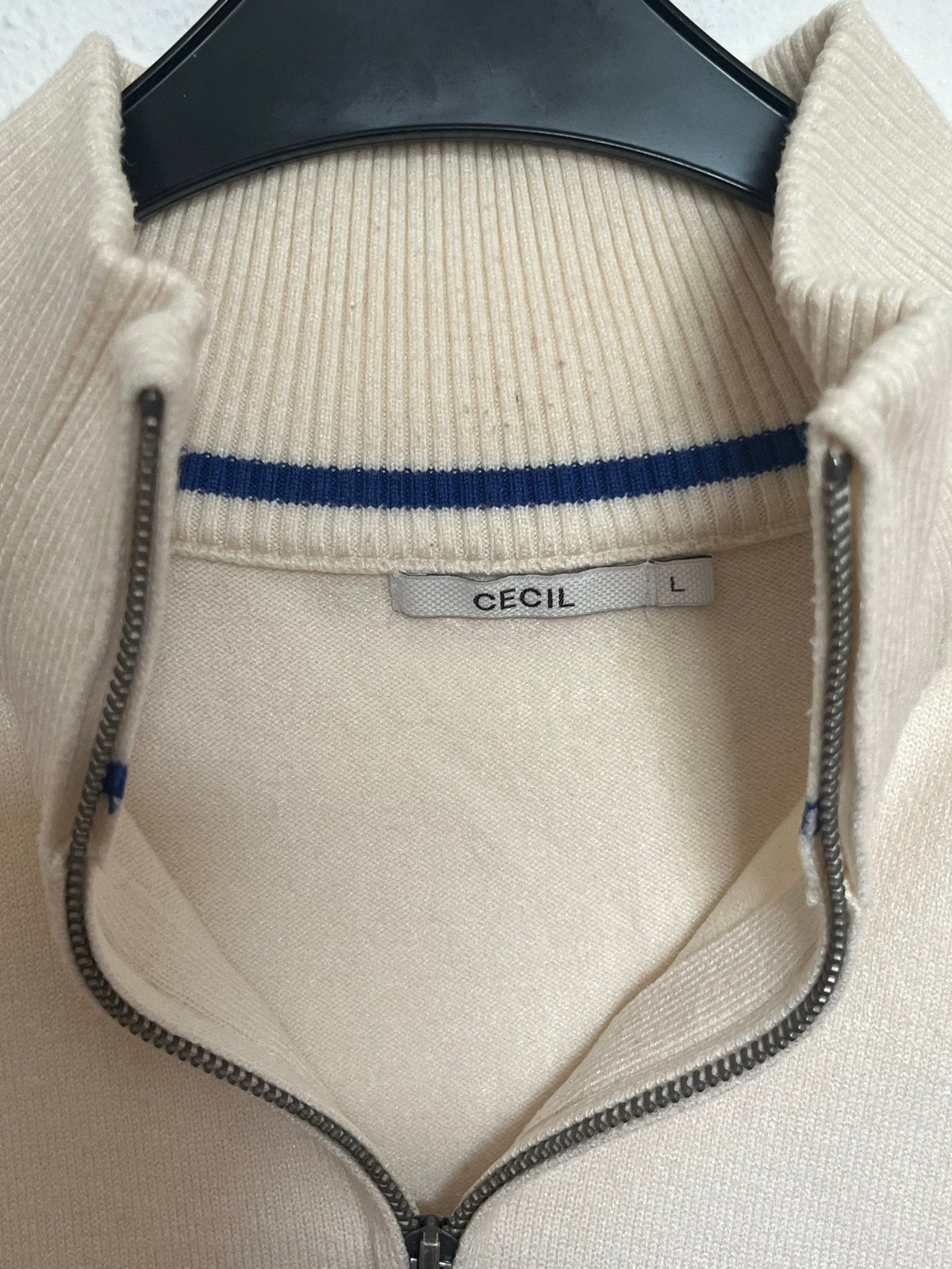 Cecil Trui met rits, wit met blauwe streep, Ophalen, Gedragen, Maat 42/44 (L), Wit