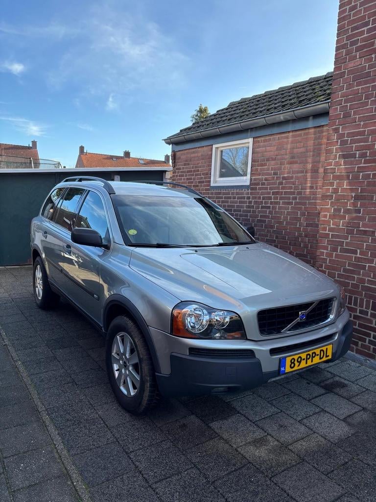 Volvo XC90 2.5 T 2004 Groen, 7zits, handgeschakeld, XC90, Beige, 7 stoelen, 2521 cc
