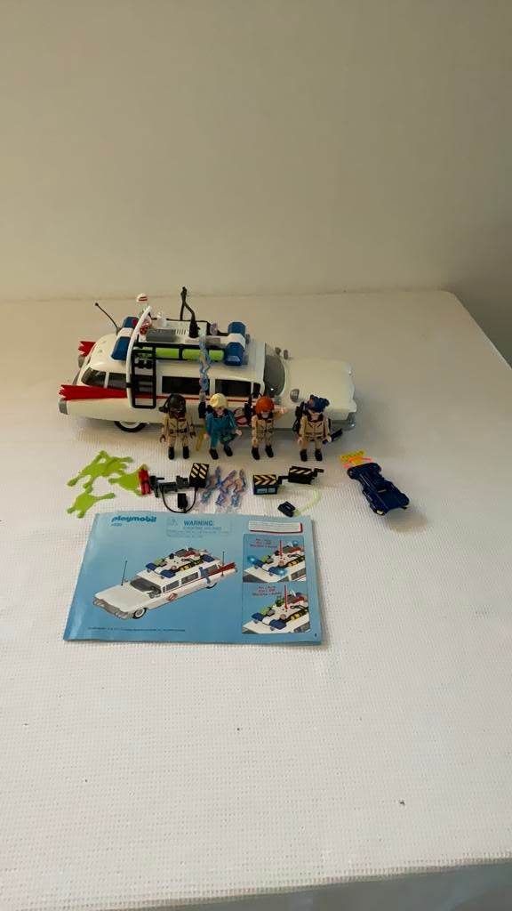Great car  ghost buster and figures, Ophalen, Zo goed als nieuw