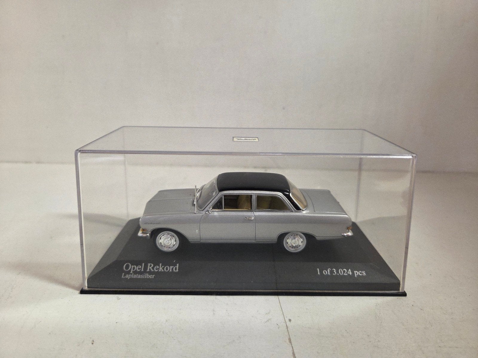 Minichamps Opel Rekord, Auto, ., Ophalen of Verzenden, Zo goed als nieuw