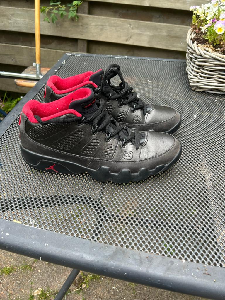 Nike Air Jordan 9 G Golfschoenen Zwart Rood - Maat 46, Sport en Fitness, Golf, Ophalen, Zo goed als nieuw, Schoenen, Overige merken