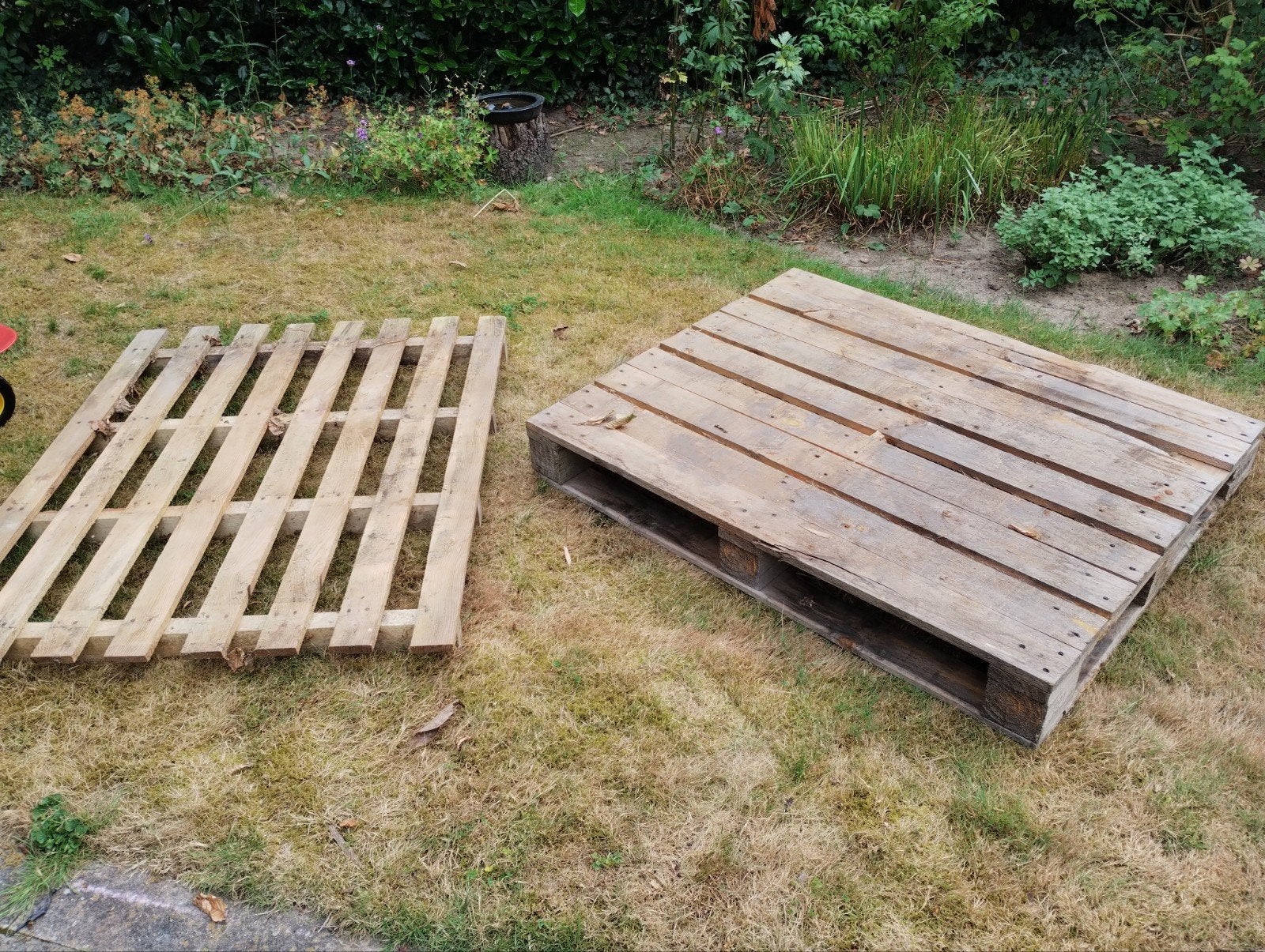 GRATIS 2 pallets, Ophalen, Overige houtsoorten, Minder dan 200 cm, Pallet