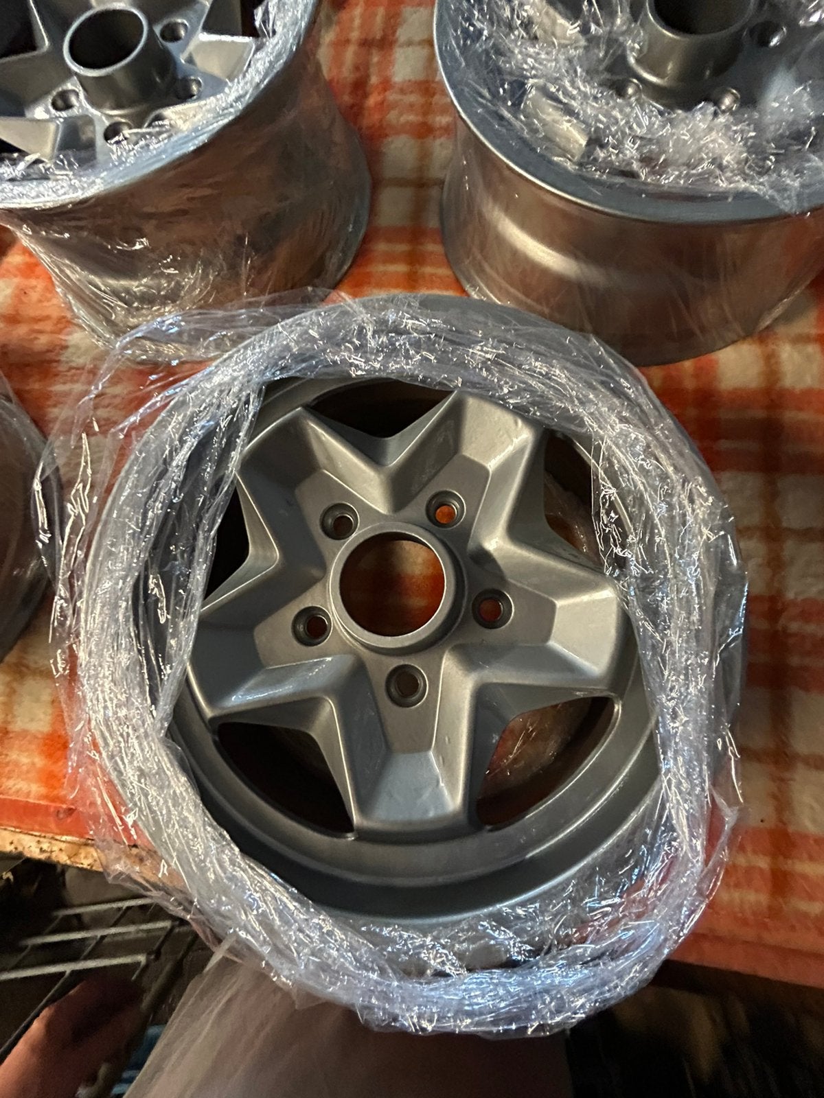 Nieuw gepoedercoate Porsche cookycutters 15”, Auto-onderdelen, Banden en Velgen, Ophalen of Verzenden, Nieuw, Zomerbanden