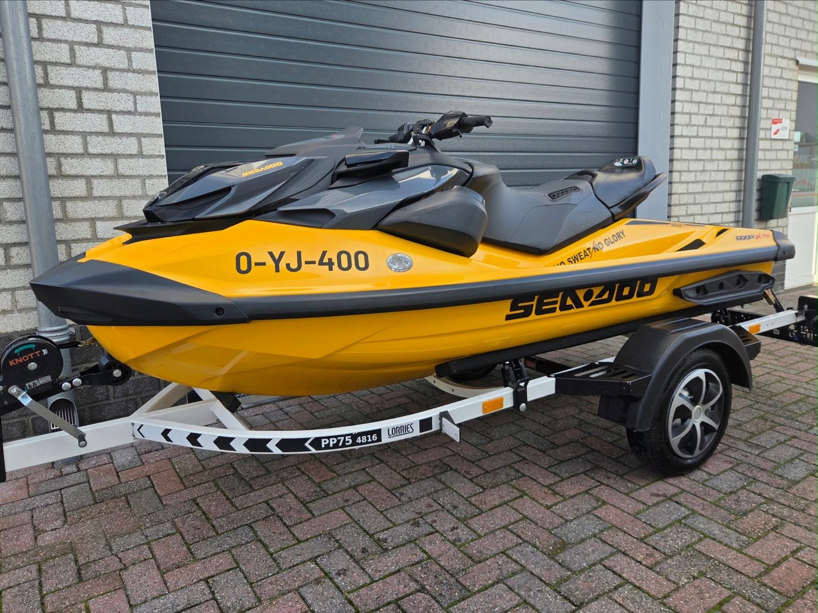 Sea-Doo RXP-X RS 300 2023 (bouwjaar 2022) met trailer, Watersport en Boten, Ophalen of Verzenden, Zo goed als nieuw, Benzine, 200 pk of meer