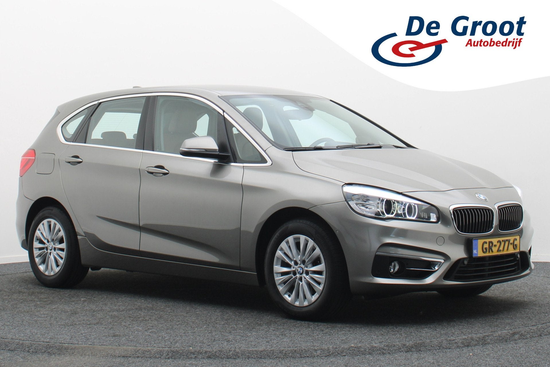 BMW 2 Serie Active Tourer 220i Luxury Leer, Memory, LED, Cam, 1998 cc, 730 kg, Gebruikt, Euro 6