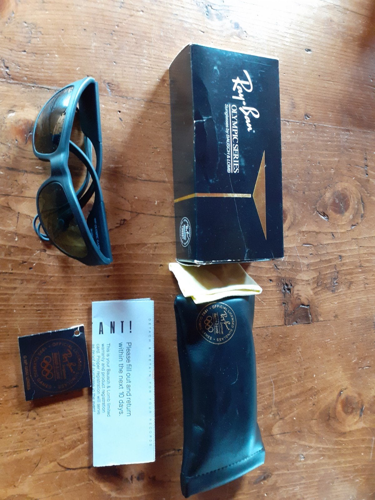 Ray-Ban Olympic Series 1992 Zonnebril met originele doos, Ophalen, Zo goed als nieuw, Ray-Ban