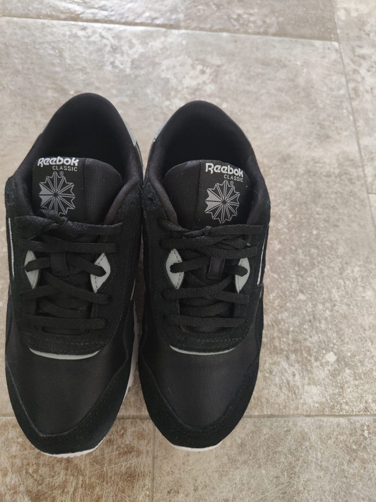 Reebook classic sneakers, Kinderen en Baby's, Jongen of Meisje, Reebok, Schoenen, Ophalen of Verzenden