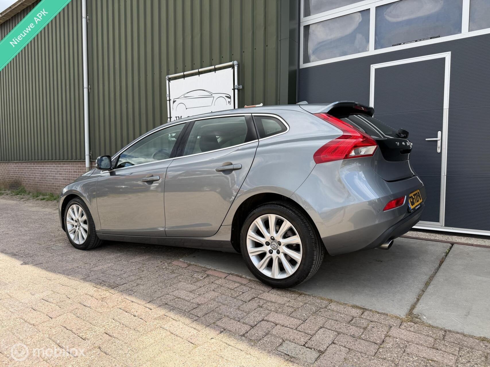 Volvo V40 2.0 T5 Momentum|Clima|Cruise|Xenon|PDC|PDC|245 PK|, Gebruikt, Euro 6, 4 cilinders, Hatchback