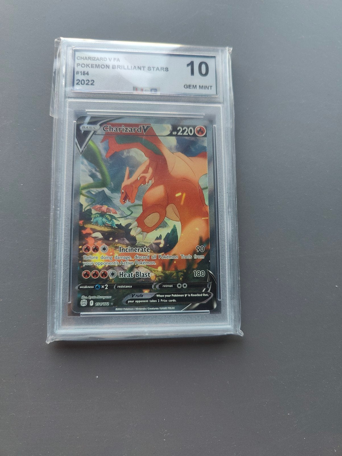 Pokemon TCG Charizard V #154 'voor een medisch goed doel'!, Ophalen of Verzenden, Nieuw, Losse kaart