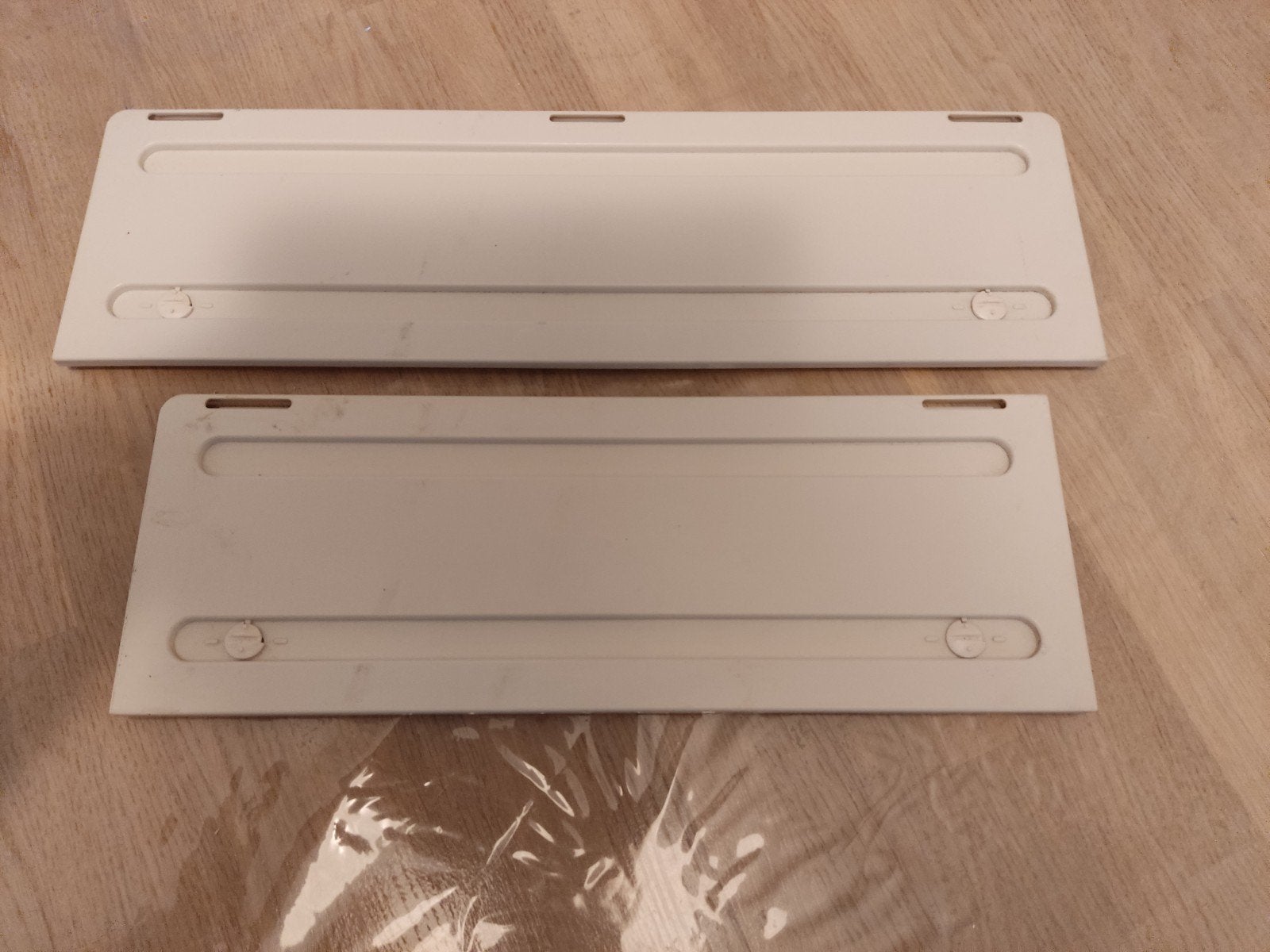 Twee ventilatierooster afdekplaten voor de winter, Caravans en Kamperen, Ophalen of Verzenden