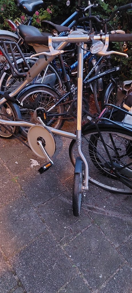 strida vouwfiets, Fietsen en Brommers, Fietsen | Vouwfietsen, Gebruikt, Velgrem, Totaal opvouwbaar, Ophalen