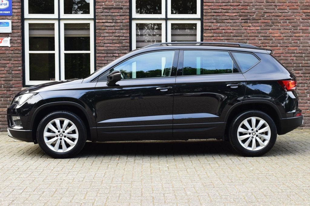 Seat Ateca 1.5 TSI Style Intense Trekhaak | App Connect | 18, Voorwielaandrijving, Stof, 4 cilinders, Ateca