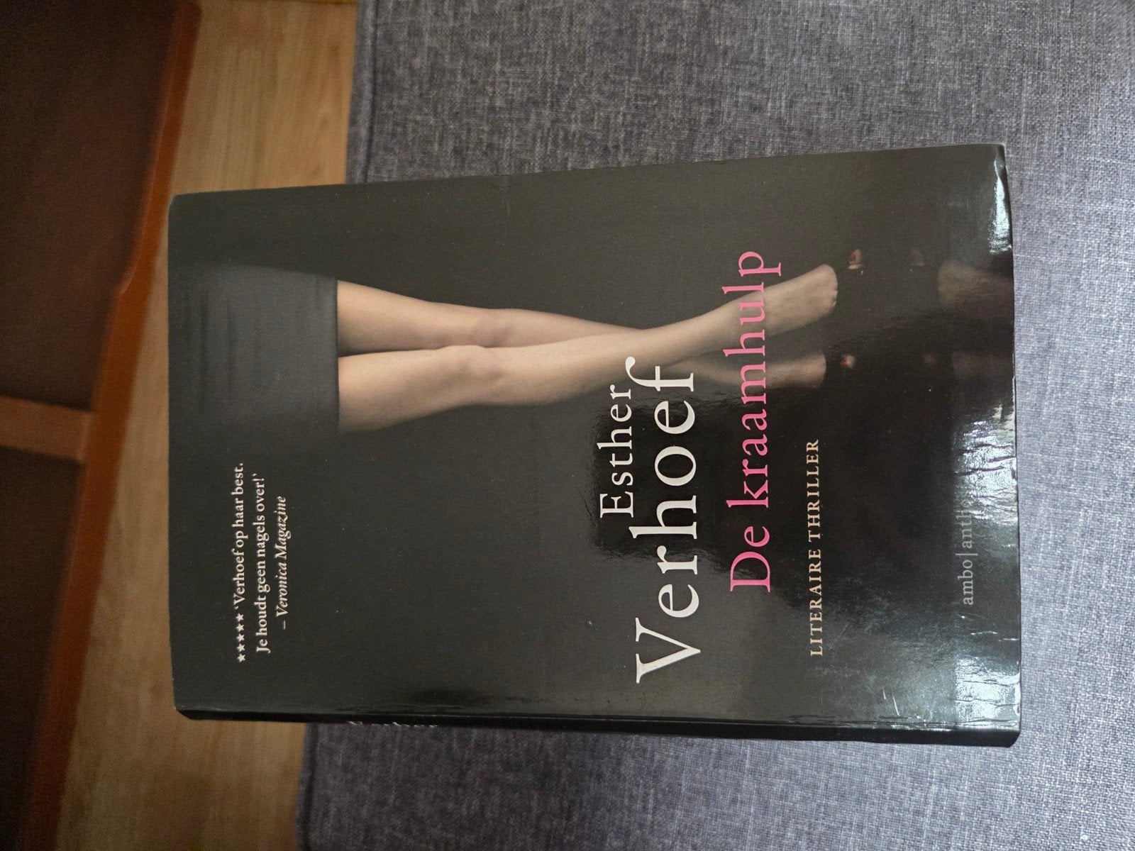 Esther Verhoef thrillers: De kraamhulp, De nachtdienst, Laby, Ophalen of Verzenden, Gelezen, Esther Verhoef, Nederland