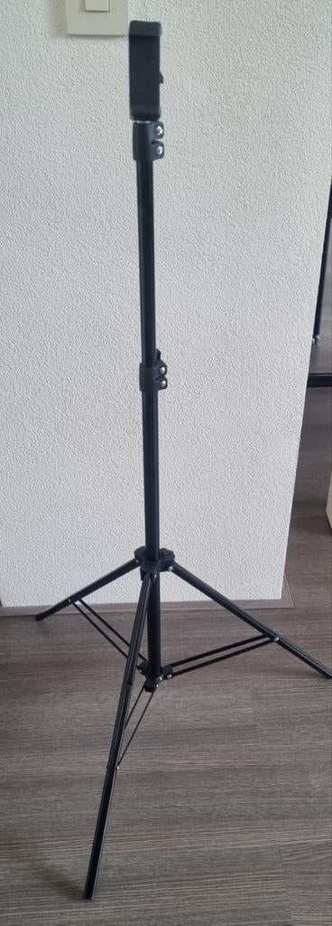 Telefoonstandaard Draaibare Houder Inklapbaar, Ophalen of Verzenden, Auto