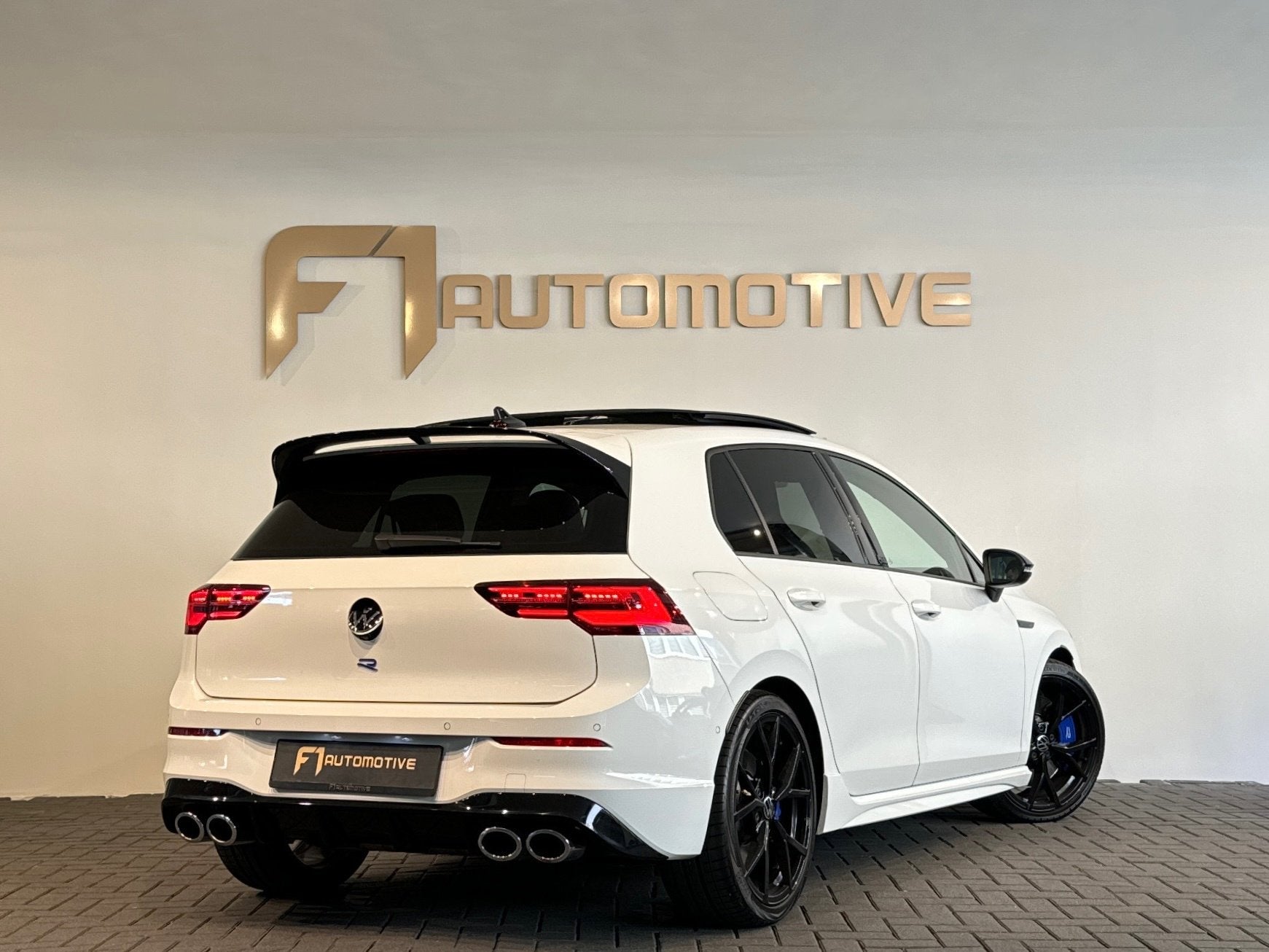 Volkswagen Golf 2.0 TSI R 4M 20Jahre Performance Pano|HuD|HK, Auto's, Automaat, Gebruikt, 4 cilinders, 1984 cc