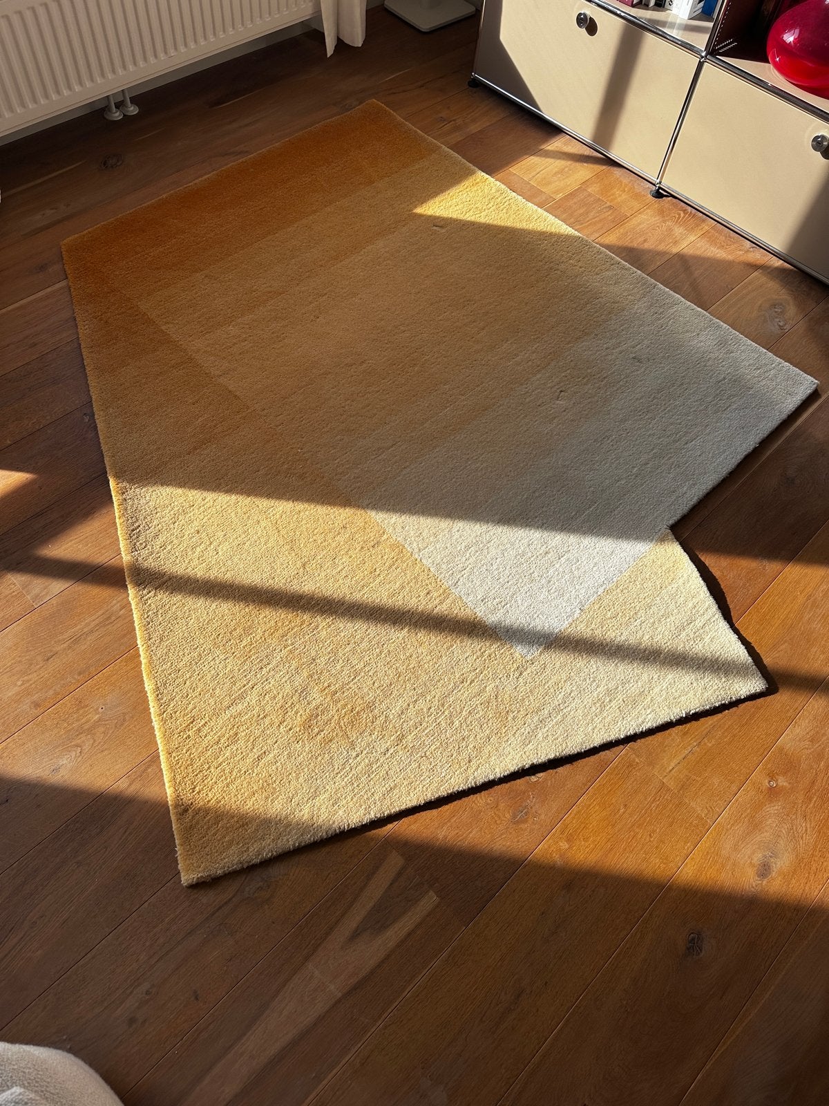 Ikea VARMBLIXT vloerkleed - Sabine Marcelis, Ophalen, Gebruikt, Geel, 150 tot 200 cm