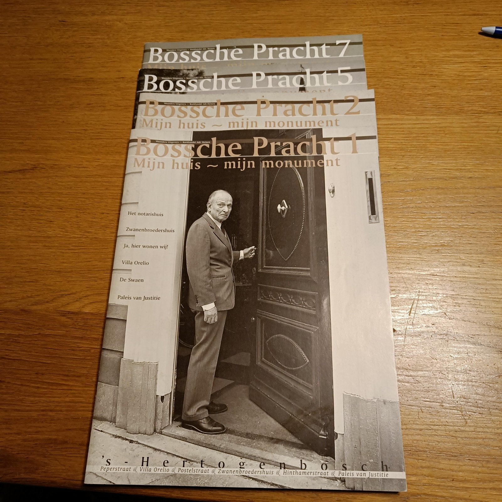 Bossche Pracht boeken - 4 stuks, Boeken, Ophalen of Verzenden, 20e eeuw of later, Gelezen
