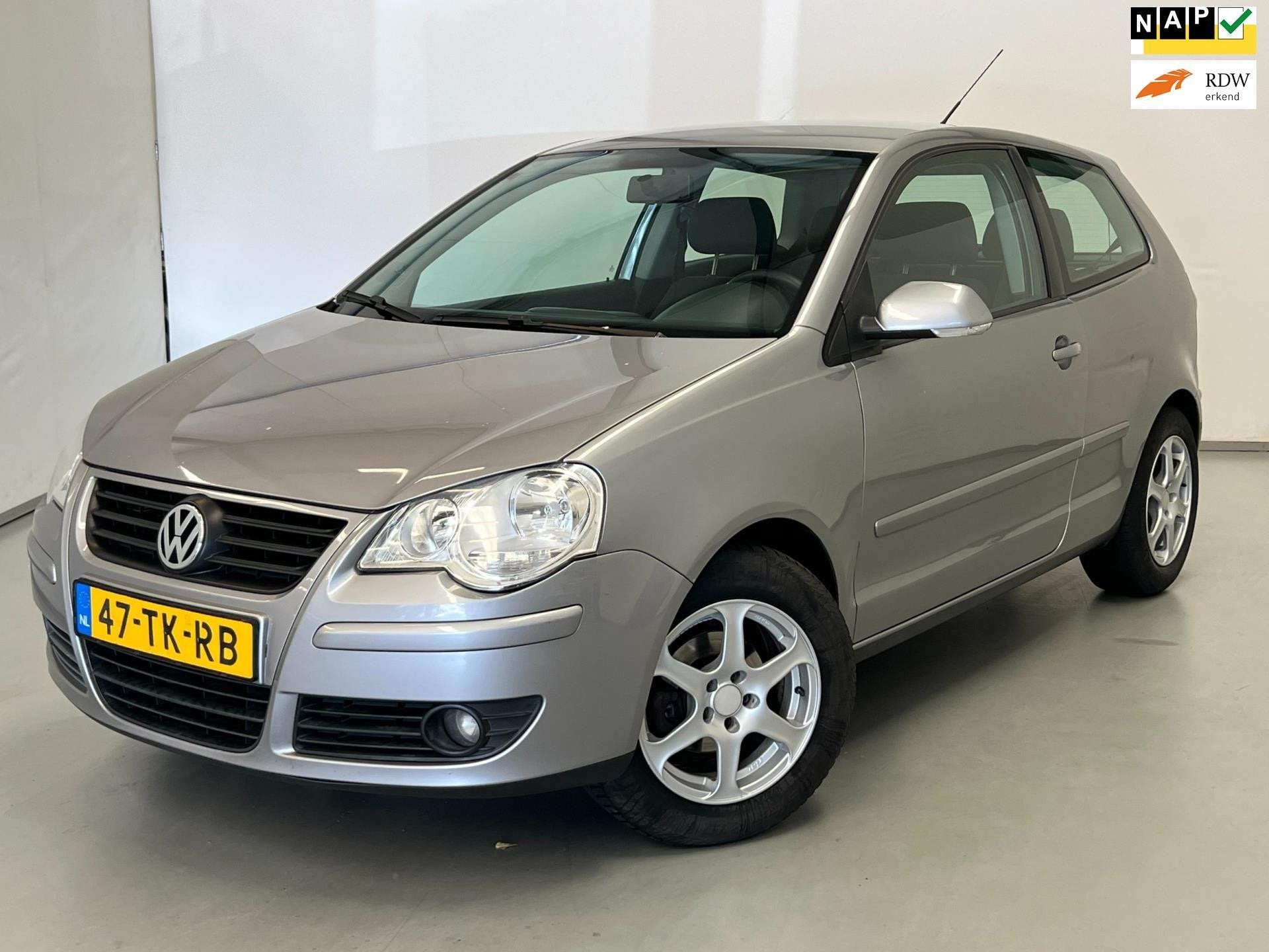 Volkswagen Polo 1.4-16V Optive / Lees advertentie / Meeneemp, Auto's, Voorwielaandrijving, Stof, Gebruikt, Zwart