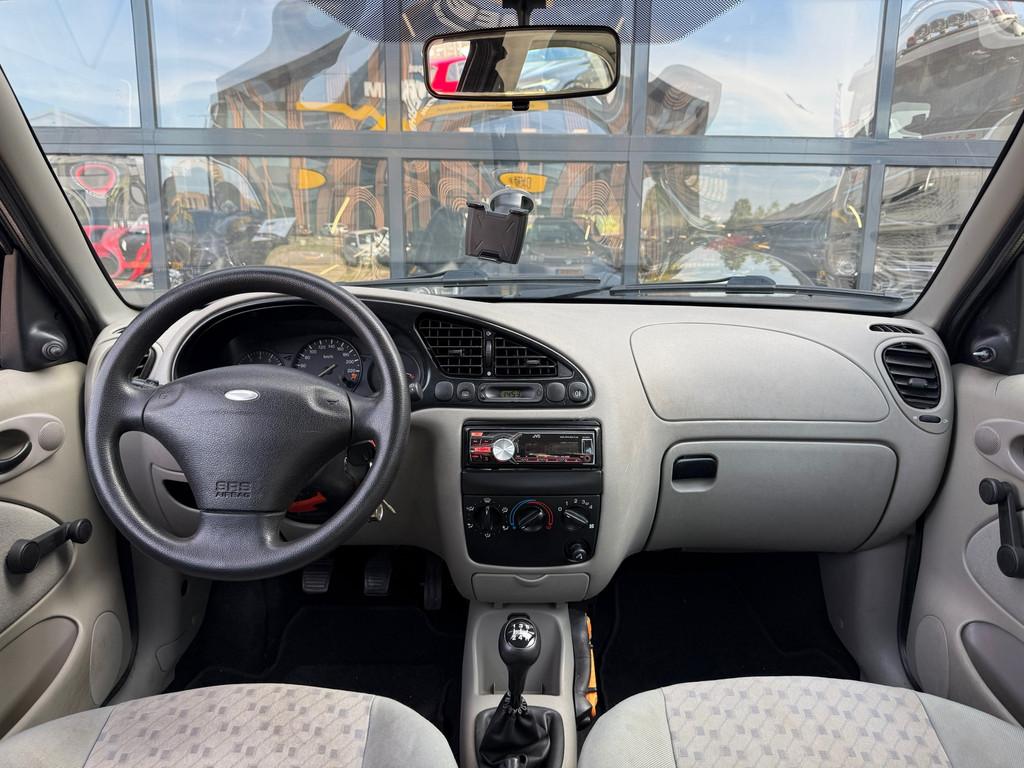 Ford Fiesta 1.3-8V Classic/Apk/Nap, Voorwielaandrijving, 1299 cc, 4 cilinders, 60 pk