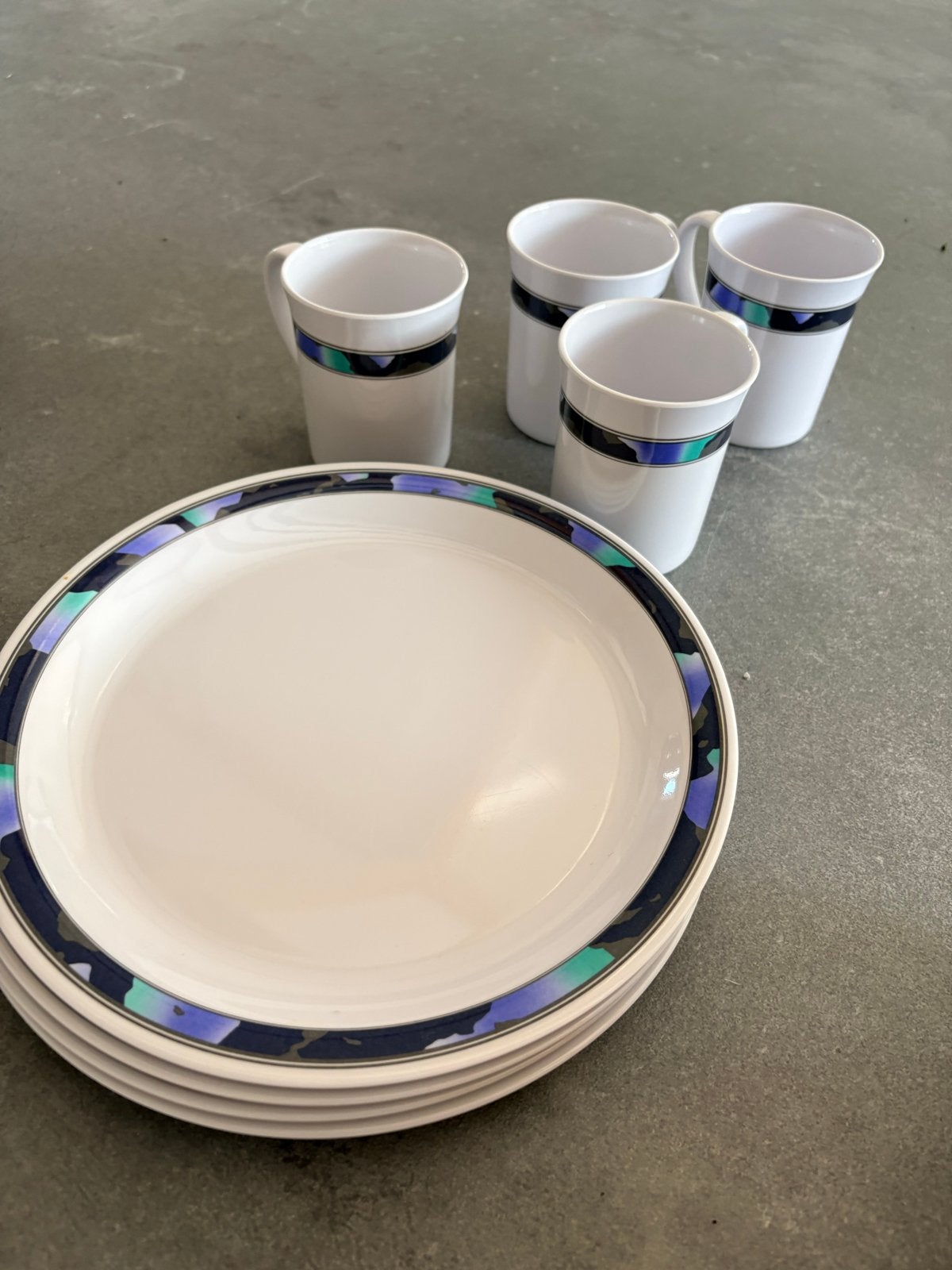 4 Nieuwe Melamine Borden en Bekers, Ophalen of Verzenden, Nieuw, Kunststof, Bord(en)