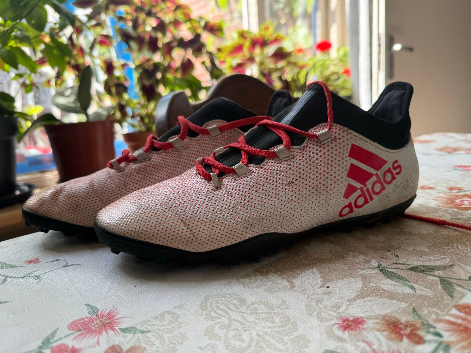 Adidas X voetbalschoenen - Maat 41, Maat XS of kleiner, Ophalen, Gebruikt, Schoenen