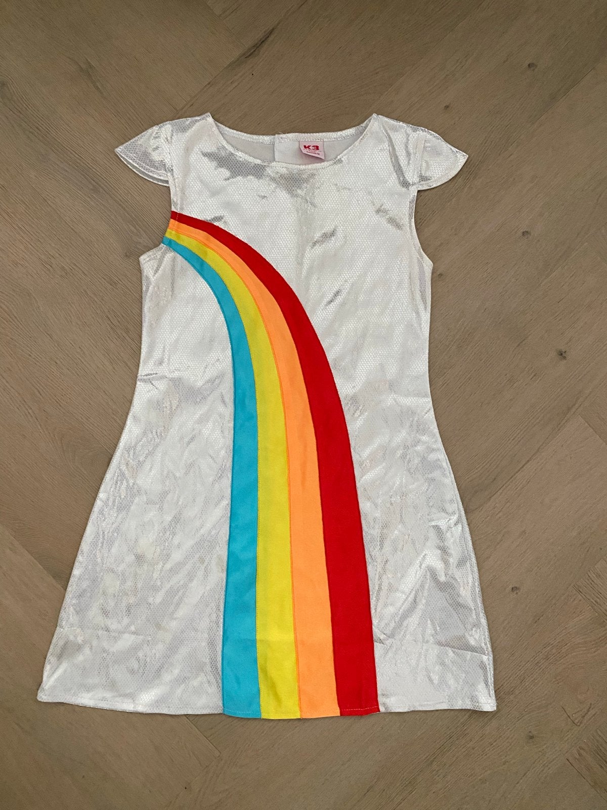 K3 regenboog jurk maat 152, Ophalen of Verzenden, Gebruikt, Meisje