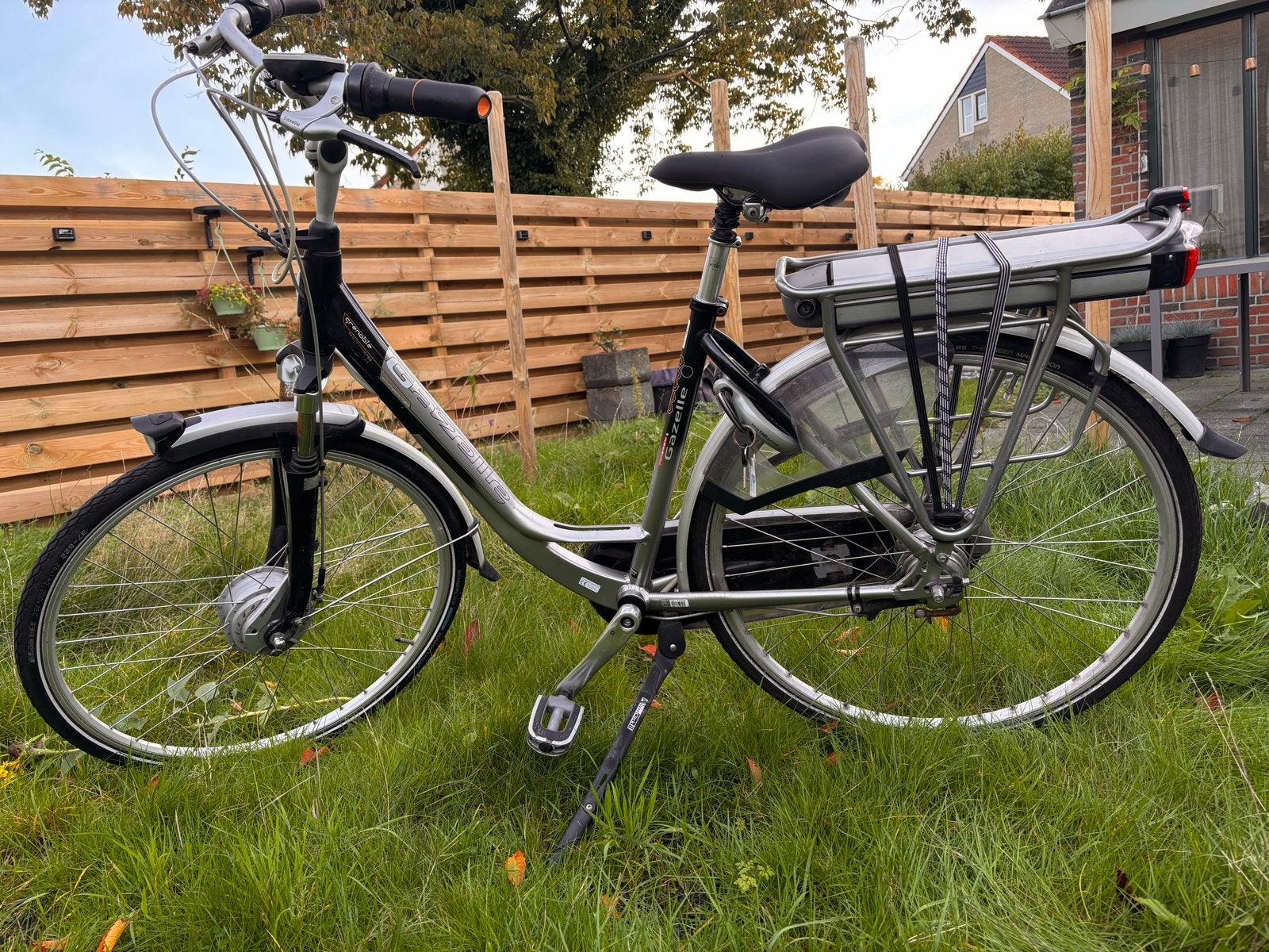 LET OP, DEFECT DISPLAY! Gazelle Grenoble Innergy elektrische, Ophalen, Gebruikt, 51 tot 55 cm, Gazelle