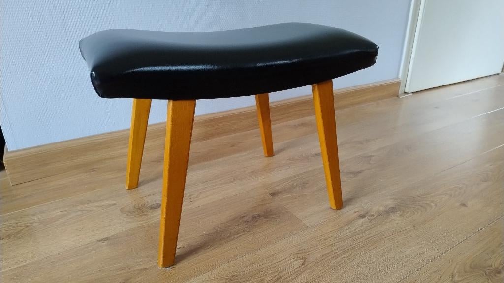 Vintage Deens voetenbankje - Zwart skai leder bekleed, Ophalen, Minder dan 50 cm, Gebruikt, Deens