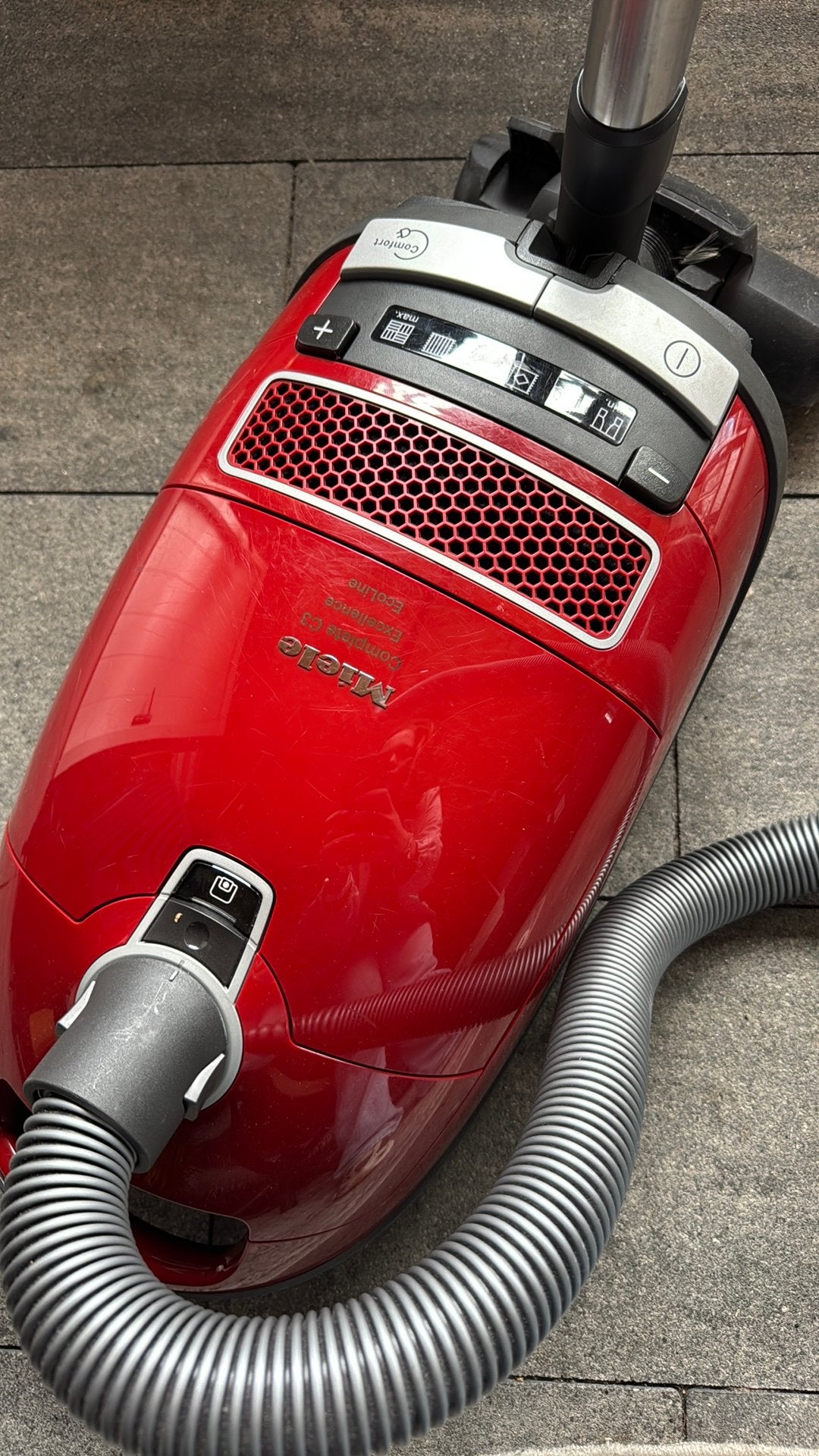 Miele complete C3 stofzuiger, Zo goed als nieuw, Miele, Sledestofzuiger, Minder dan 1200 watt