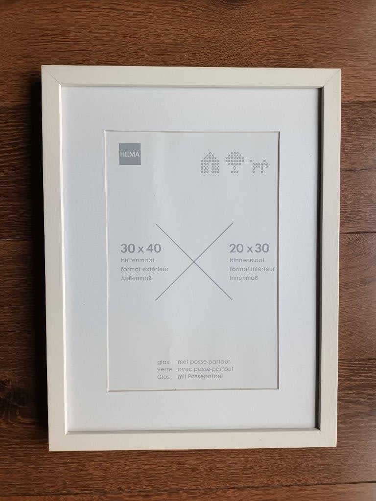 Hema witte lijst fotolijst wit 30x40 20x30 glas hout houten, Gebruikt, 43 cm, Ophalen of Verzenden, Fotolijst