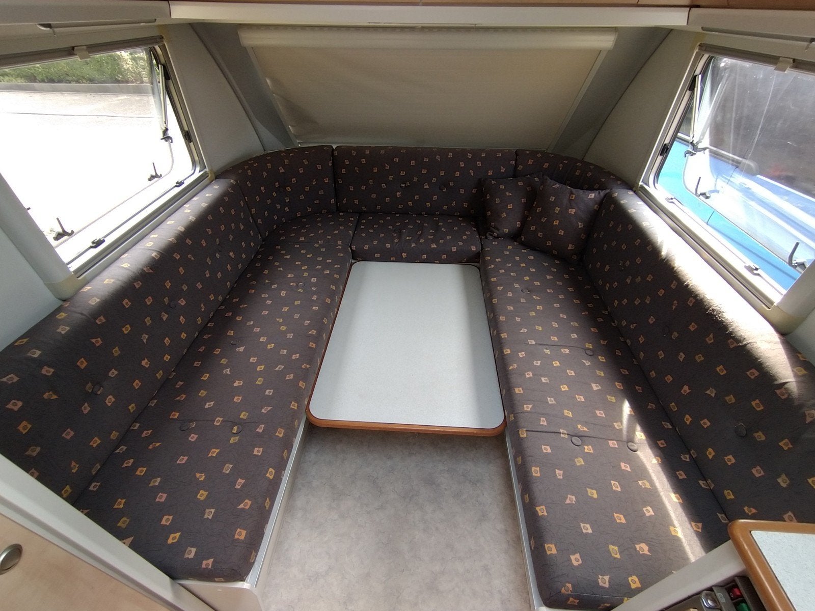 Zitje (kussens) voor caravan, afmetingen zitje 2 bij 2 meter, Ophalen, Gebruikt