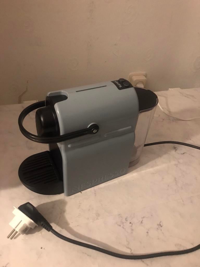 Krups Nespresso apparaat, Witgoed en Apparatuur, Koffiezetapparaten, Ophalen of Verzenden, Gebruikt, Espresso apparaat