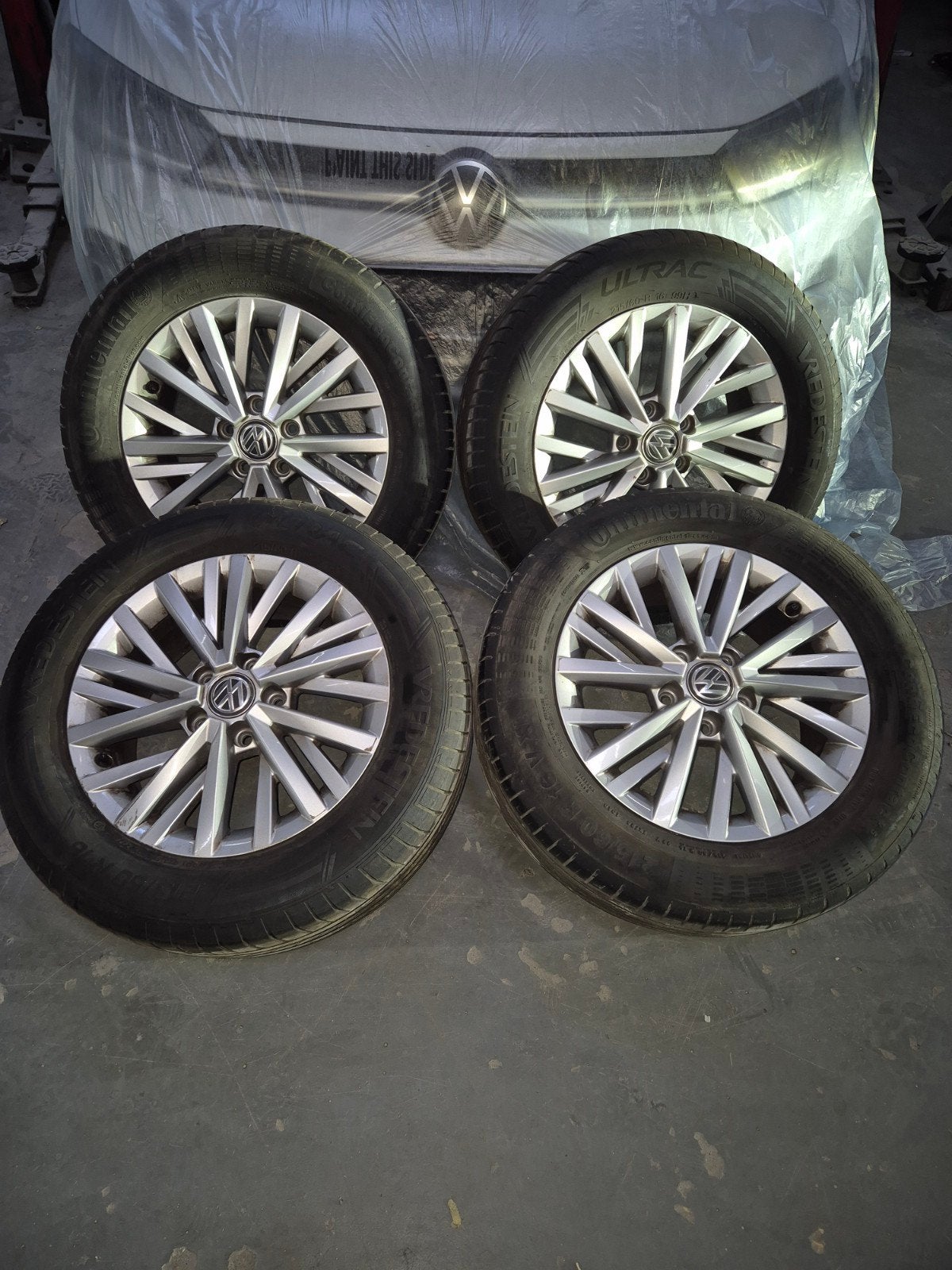 VW T-ROC Originele Velgen met Banden 215/60 R16 (2020), 16 inch, Banden en Velgen, Ophalen of Verzenden, Personenwagen
