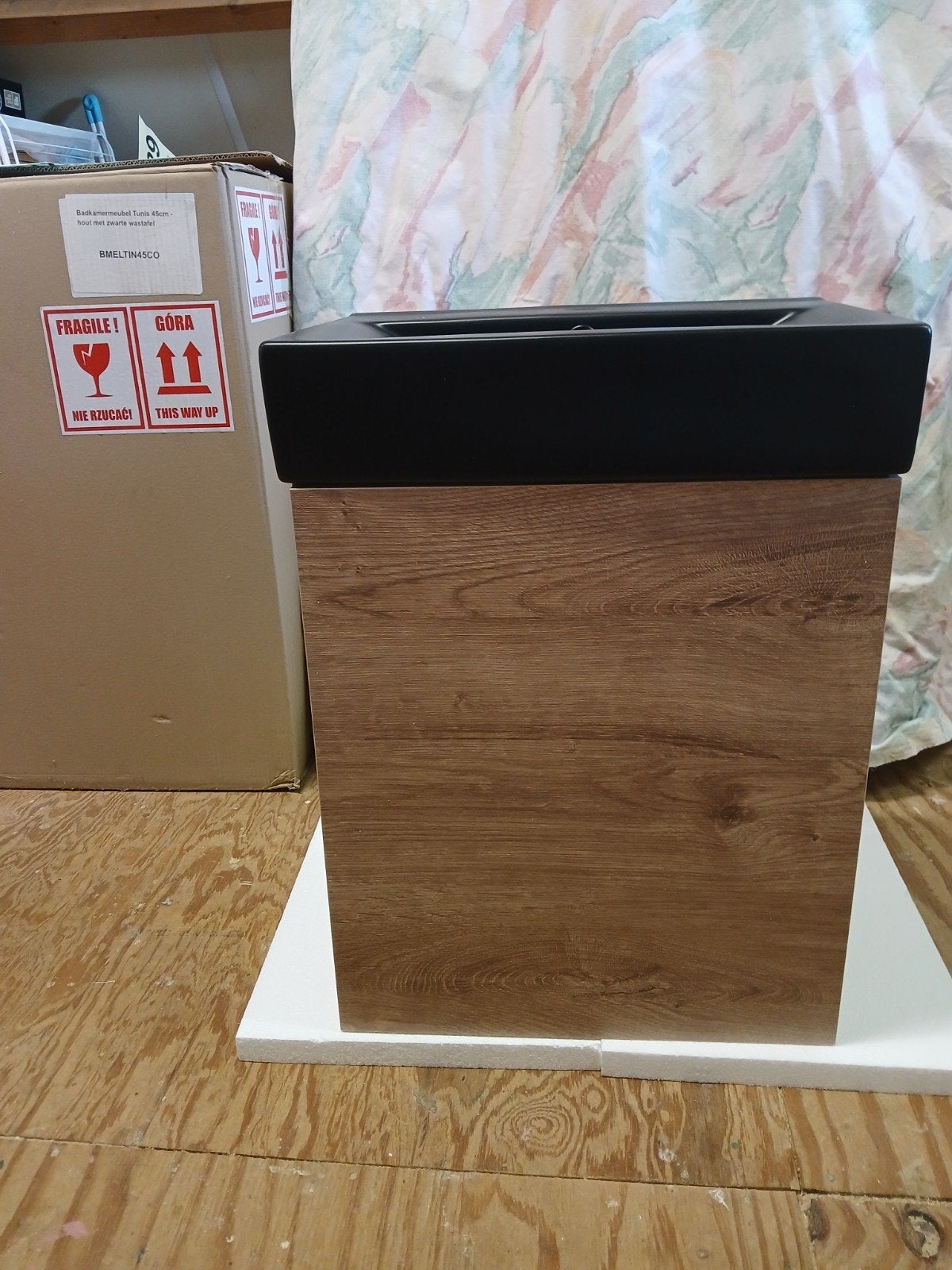 Toilet meubel met zwart fontein, Ophalen, Minder dan 50 cm, Overige typen, Nieuw