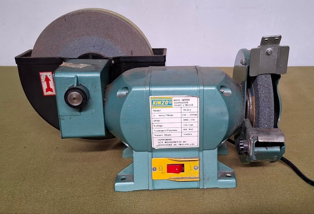 Kinzo 8E415 werkbank slijpmachine, Doe-het-zelf en Verbouw, Ophalen of Verzenden, Gebruikt, Minder dan 700 watt, Werkbankslijpmachine