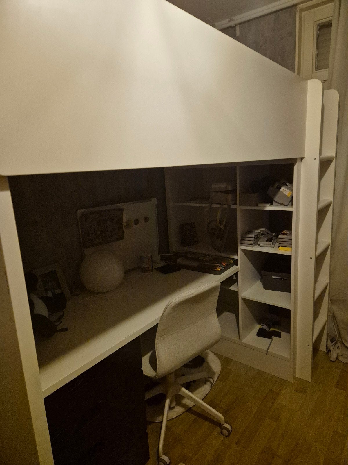 IKEA SMÅSTAD Hoogslaper met bureau en opbergruimte, Ophalen, Gebruikt, Eenpersoons, 200 cm