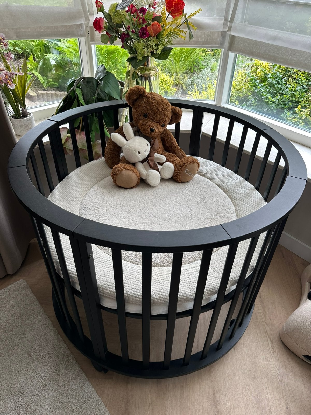 Europe Baby Circa ronde box zwart incl. matras, Ophalen, Gebruikt, Rond, In hoogte verstelbaar