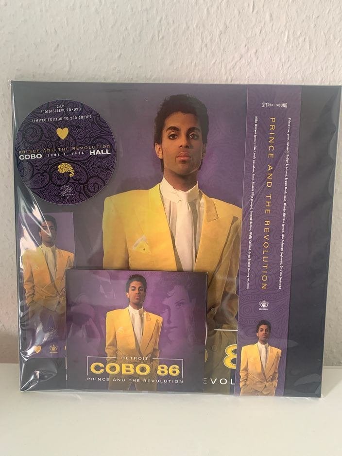 PRINCE Cobo Arena 1986 2LP+CD + DVD (RARE SET) Purple/Black, Inclusief obi, 12 inch, Nieuw in verpakking, Dubbel-LP