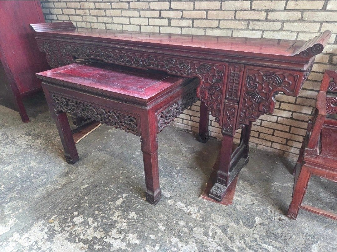 Bijzondere Chinese altaartafel-set handgesneden, Ophalen