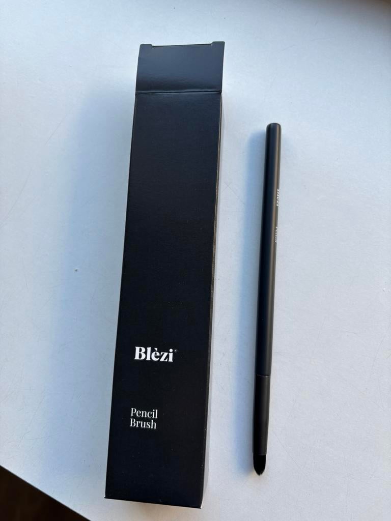 Blezi Pencil Brush, Ophalen of Verzenden, Nieuw, Ogen, Verzorging
