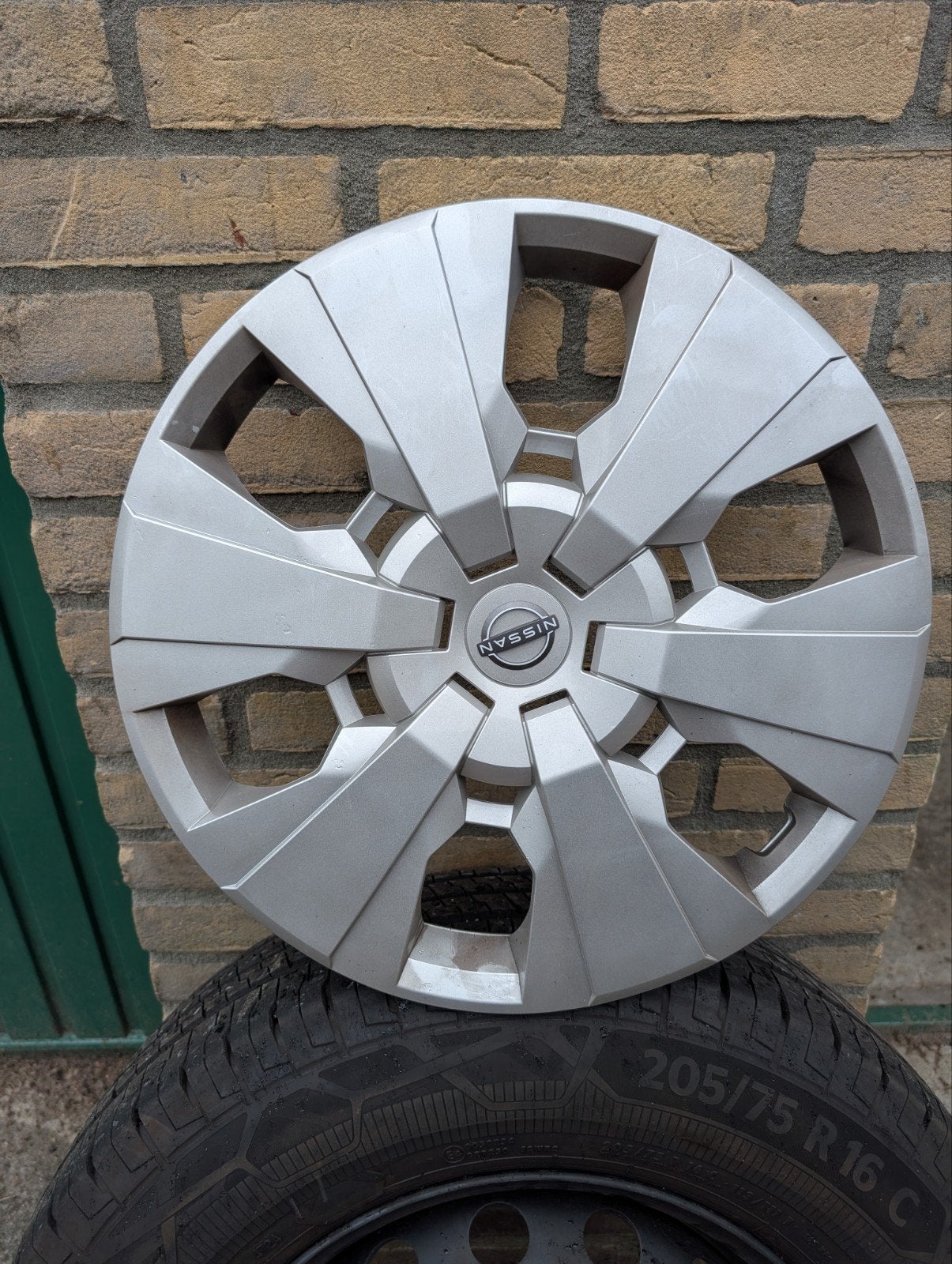 Nissan wieldop 16 inch, Ophalen of Verzenden, Zo goed als nieuw