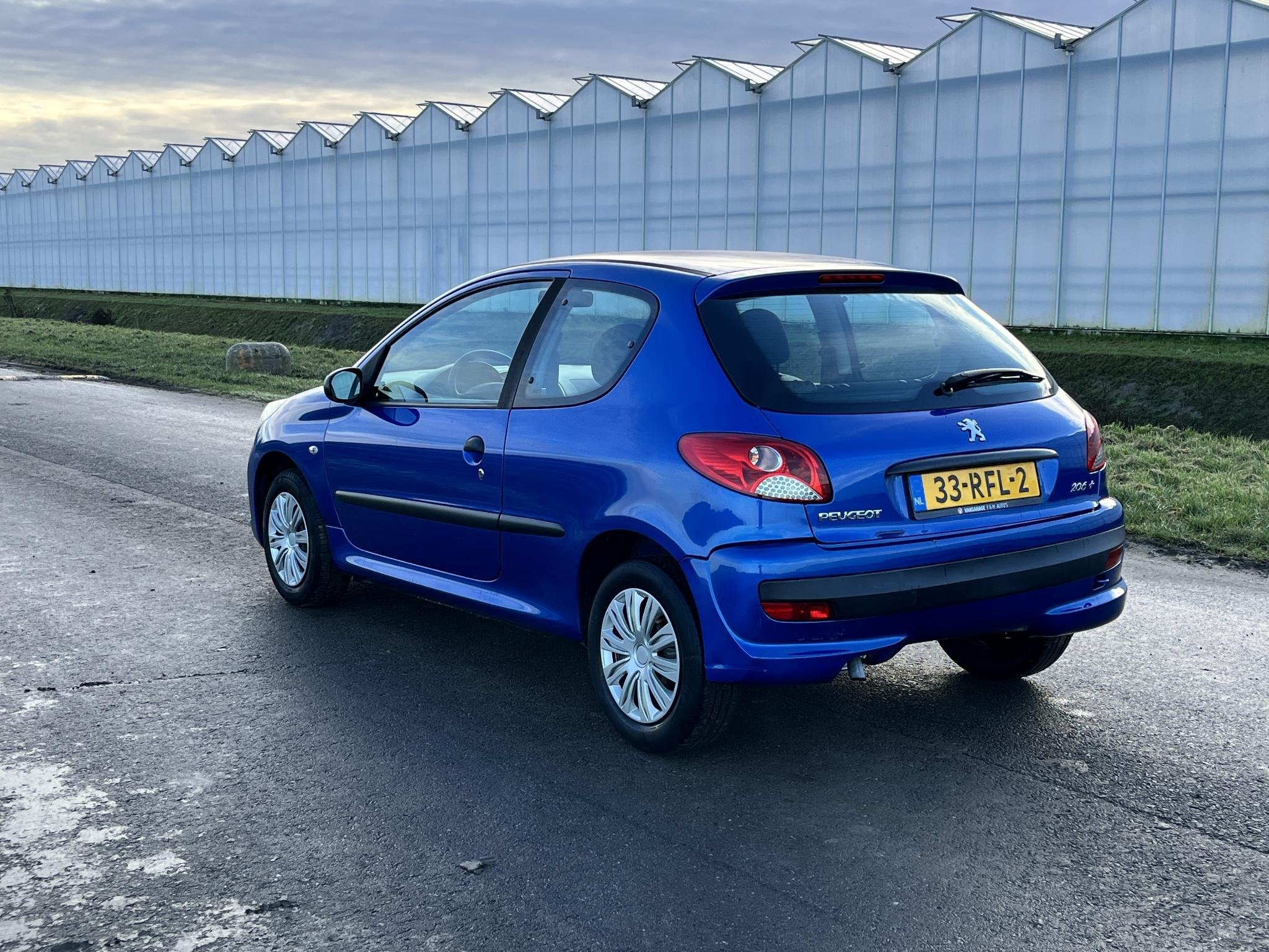 Peugeot 206 + 1.1 XR, Auto's, Voorwielaandrijving, Stof, Gebruikt, 31 €/maand