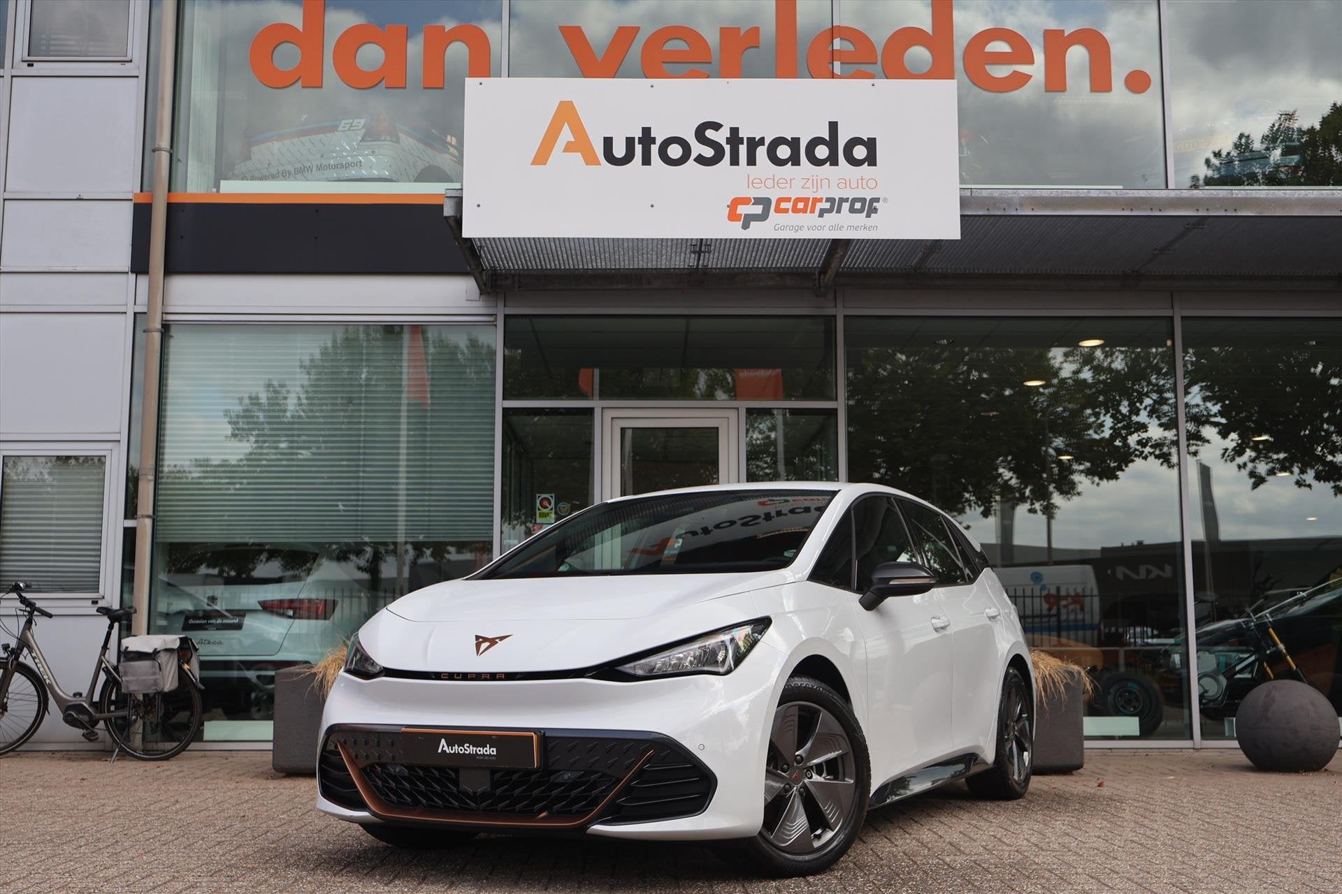 Cupra Born 62 kWh Business One 204pk SoH 92% | ACC | Climate, Auto's, Gebruikt, 95 pk, Met garantie (alle), 375 min