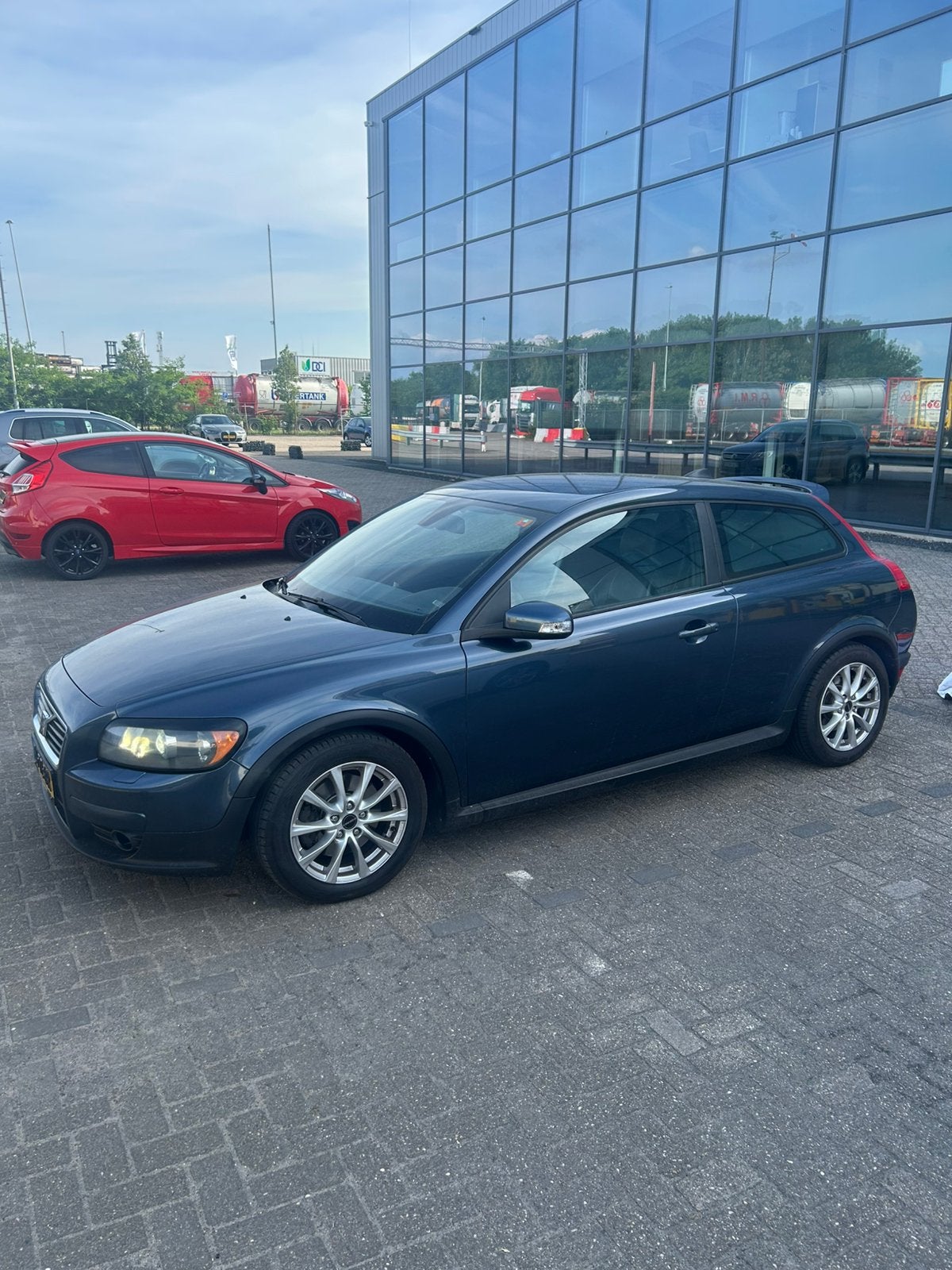 Volvo C30 2.4i 2007 Blauw, Auto's, Voorwielaandrijving, 700 kg, Particulier, 170 pk