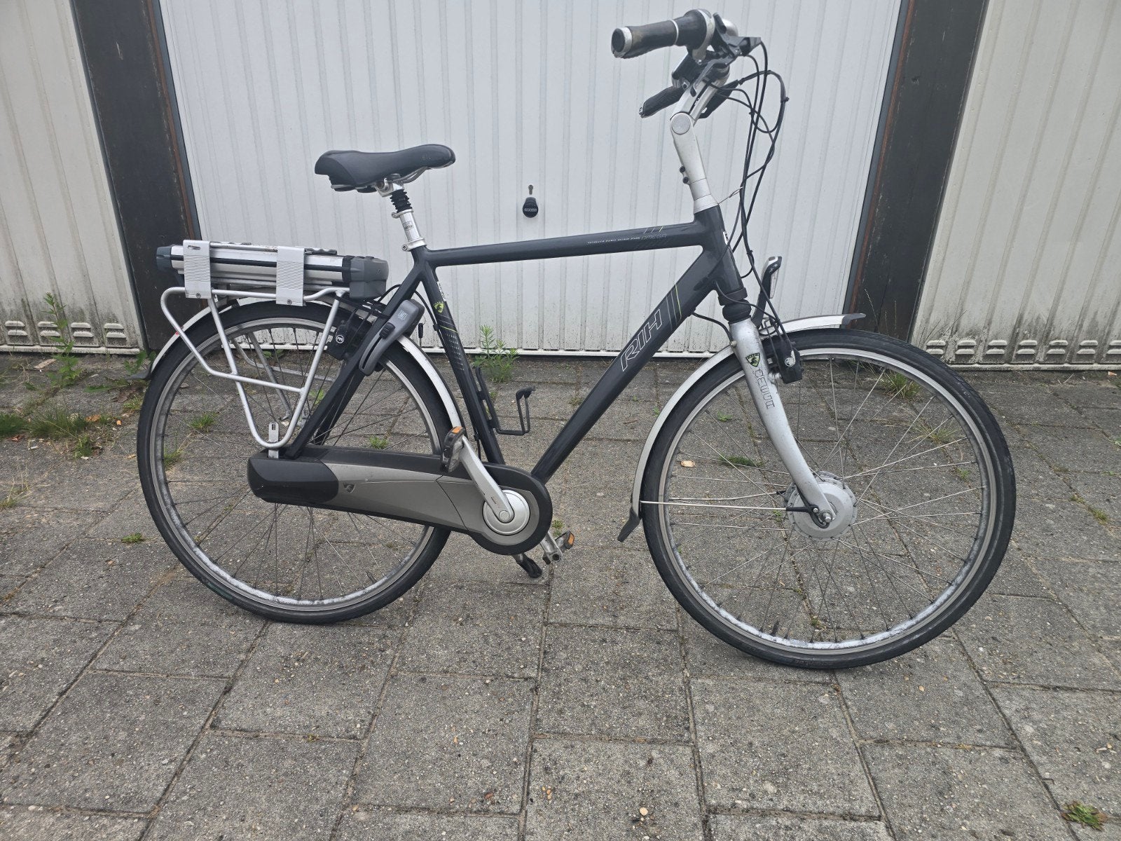 Rih omega 3, 51 tot 55 cm, Ophalen, Zo goed als nieuw, Overige merken