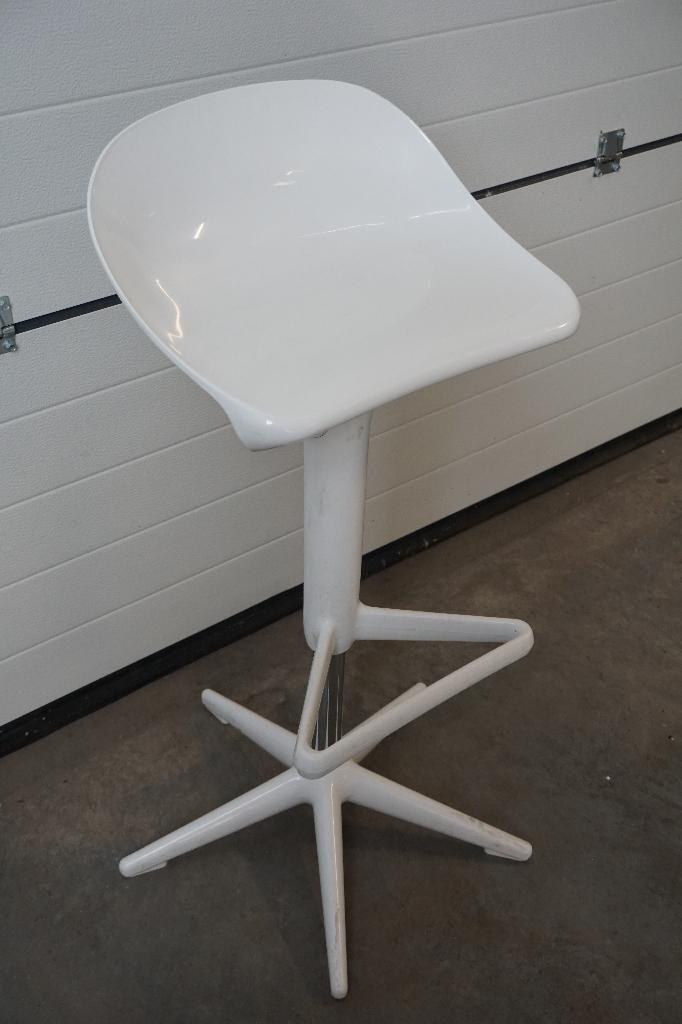 Kartell spoon barkrukken barkruk krukken kruk | 4 stuks, Huis en Inrichting, Barkrukken, Kunststof, Gebruikt, 60 tot 90 cm, Ophalen of Verzenden